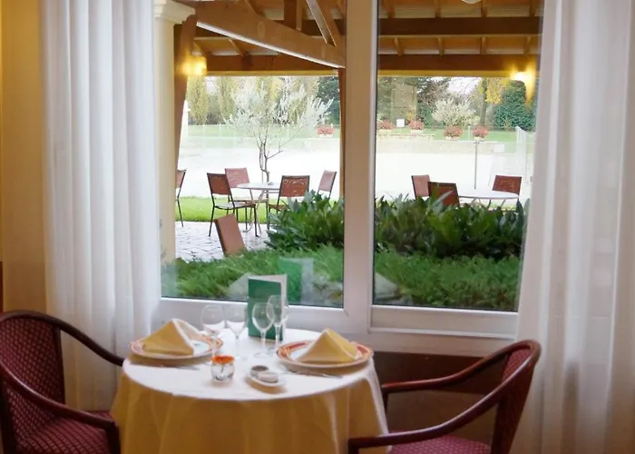 Restaurant La Martiniere 2* Montélier