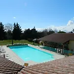 Отель Restaurant La Martiniere Монтелье