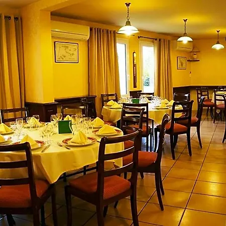 Restaurant La Martiniere 2*
