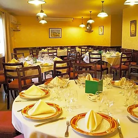 Hotel Restaurant La Martiniere 2*