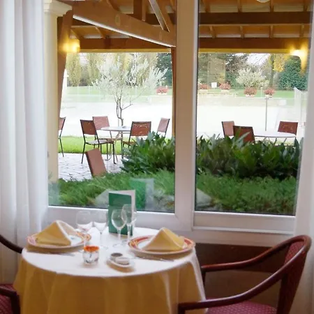 Restaurant La Martiniere 2* Montélier